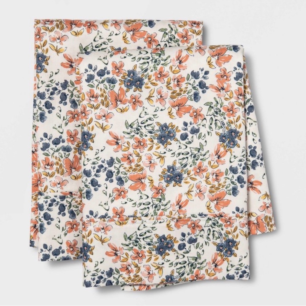 NWT 400 thread count threshold KING pillowcases (2)